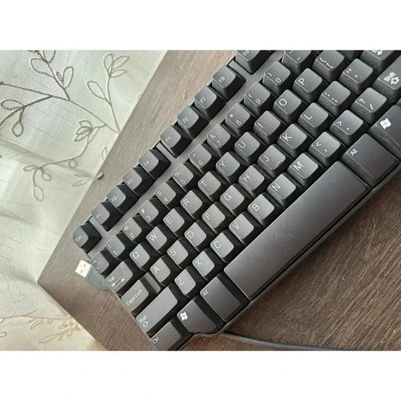 USB plug in Dell RT7D50 Keyboard - Picture 3 of 6